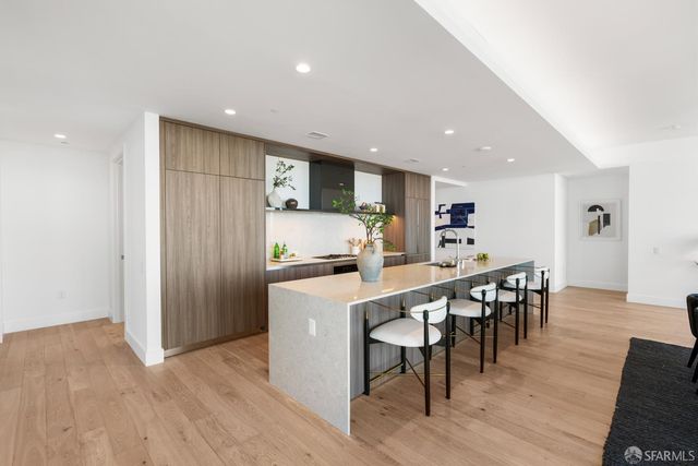 1 Bristol Court 403, San Francisco, CA 94130
