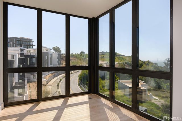 1 Bristol Court 403, San Francisco, CA 94130