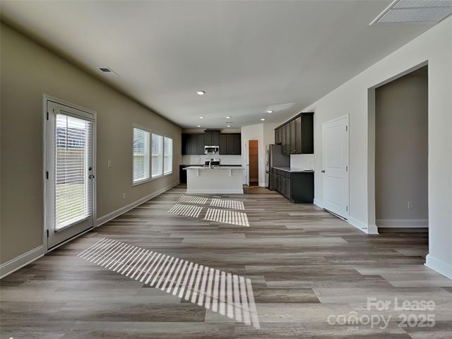 212 Queenshall Road, Mooresville, NC 28117