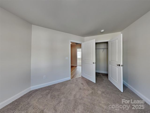 212 Queenshall Road, Mooresville, NC 28117