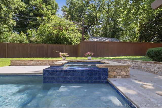 3623 S Utica Avenue, Tulsa, OK 74105