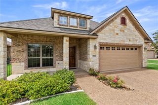1704 Lakeshore Court, College Station, TX 77845