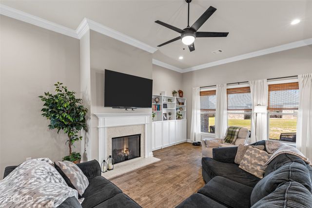 613 Flowstone Crossing, Benton, LA 71006