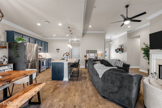 613 Flowstone Crossing, Benton, LA 71006