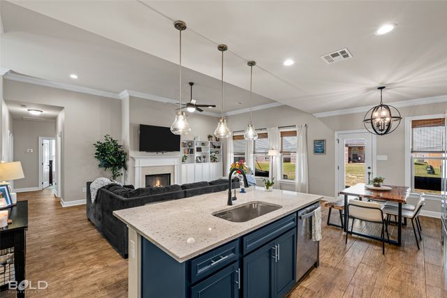 613 Flowstone Crossing, Benton, LA 71006