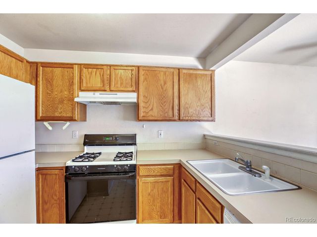 500 Lashley St 48, Longmont, CO 80504