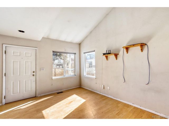 500 Lashley St 48, Longmont, CO 80504