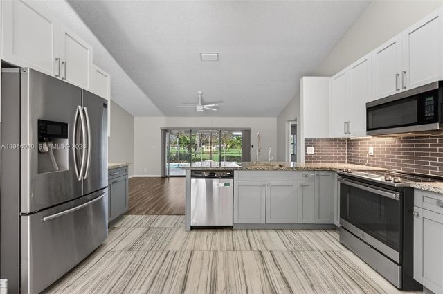 1905 NW 77th Ter, Margate, FL 33063