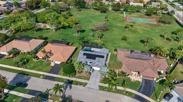 1905 NW 77th Ter, Margate, FL 33063