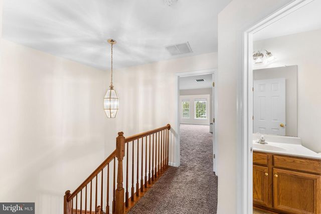 2509 OAK TREE LN, Woodbridge, VA 22191