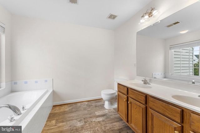 2509 OAK TREE LN, Woodbridge, VA 22191