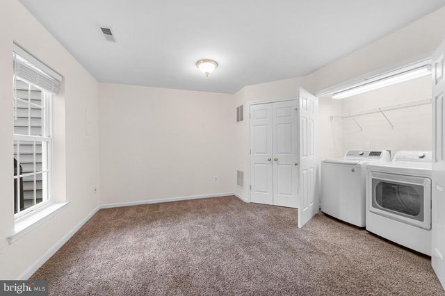 2509 OAK TREE LN, Woodbridge, VA 22191