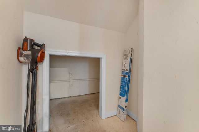 2509 OAK TREE LN, Woodbridge, VA 22191