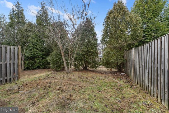 2509 OAK TREE LN, Woodbridge, VA 22191