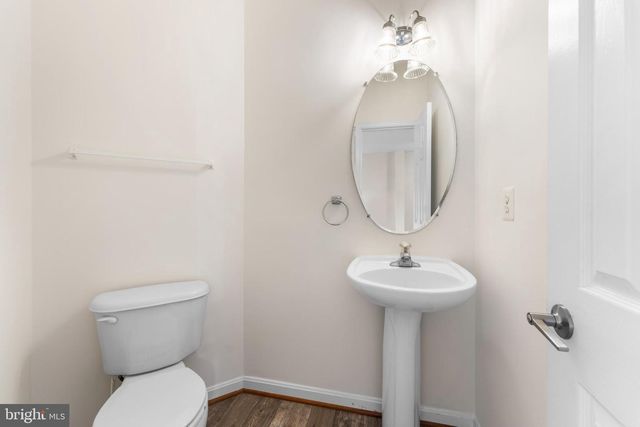 2509 OAK TREE LN, Woodbridge, VA 22191