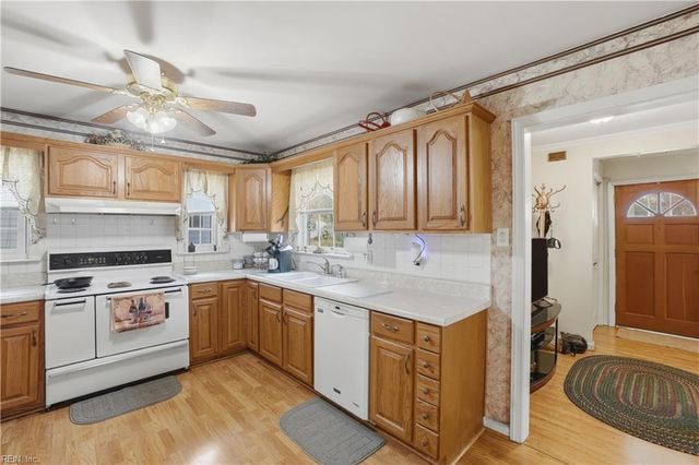 1234 Kay AVE, Chesapeake, VA 23324