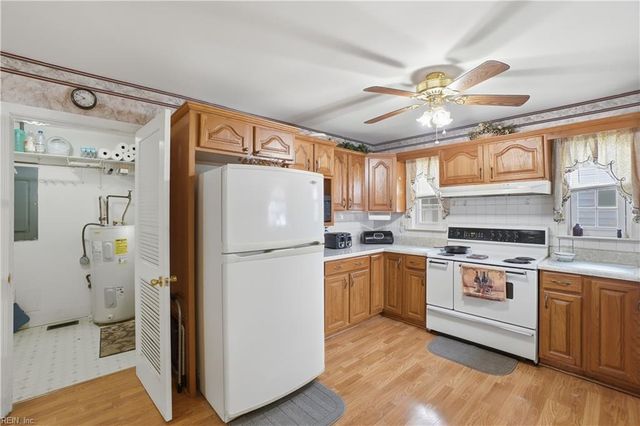 1234 Kay AVE, Chesapeake, VA 23324