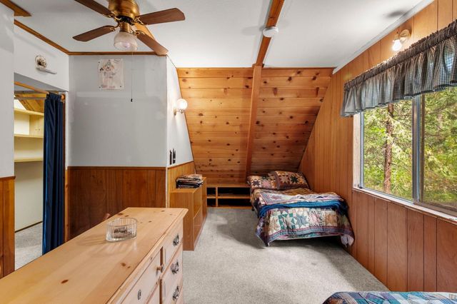 2567 Murphys Dr, Arnold, CA 95223