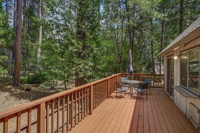 2567 Murphys Dr, Arnold, CA 95223