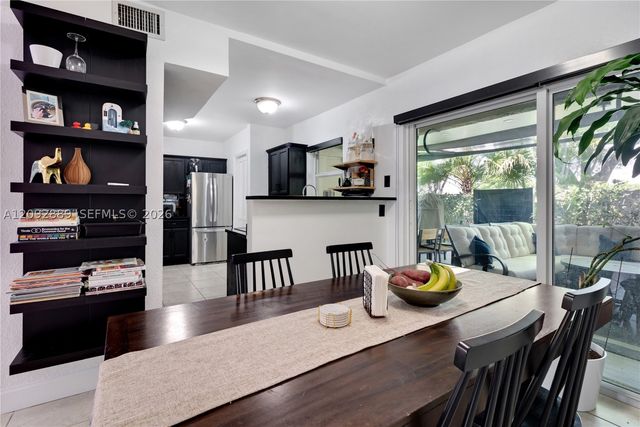 6217 SW 78th St 2B, South Miami, FL 33143