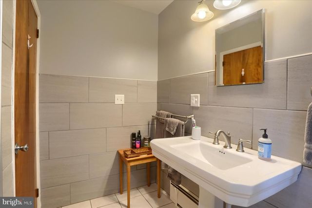 144 MAHANTONGO DR, Pottsville, PA 17901