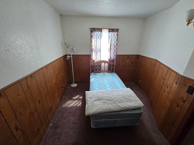 216 Berlin Avenue, Traer, IA 50675