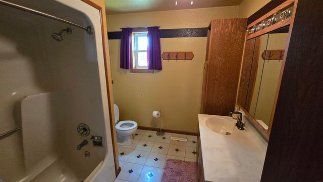 216 Berlin Avenue, Traer, IA 50675