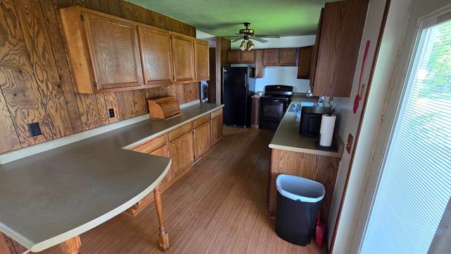 216 Berlin Avenue, Traer, IA 50675