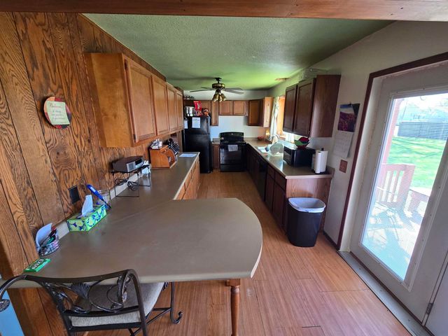 216 Berlin Avenue, Traer, IA 50675