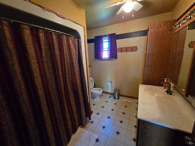 216 Berlin Avenue, Traer, IA 50675