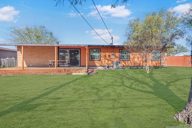 126 FARREL, San Antonio, TX 78227