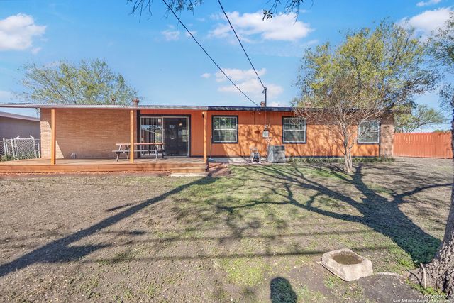 126 FARREL, San Antonio, TX 78227