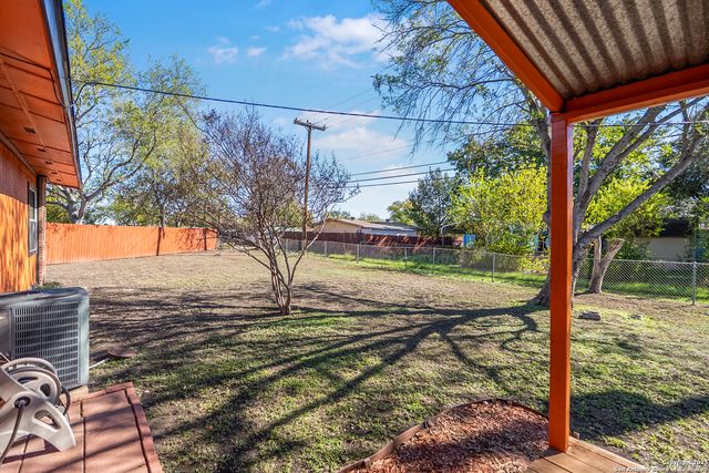 126 FARREL, San Antonio, TX 78227