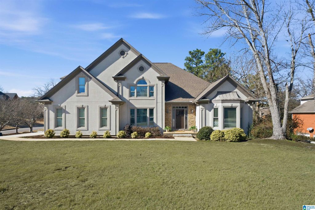 4400 ASHINGTON CIRCLE, Birmingham, AL 35242