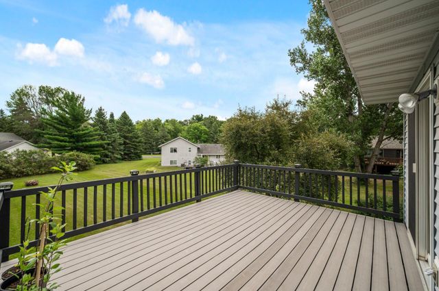 27325 Felton Avenue, Wyoming, MN 55092