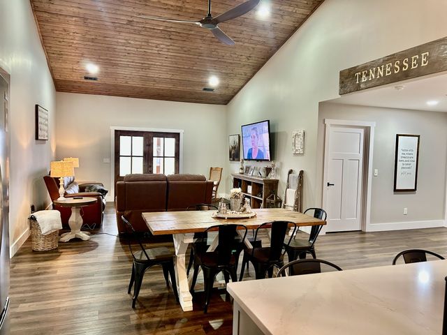 6241 Fredonia Rd, Manchester, TN 37355