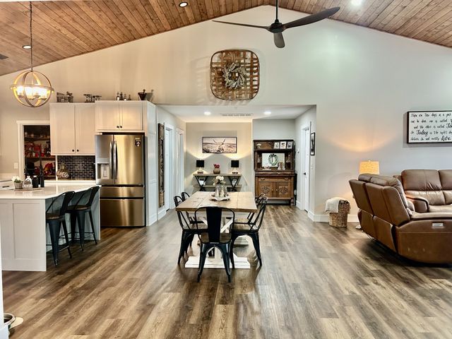 6241 Fredonia Rd, Manchester, TN 37355