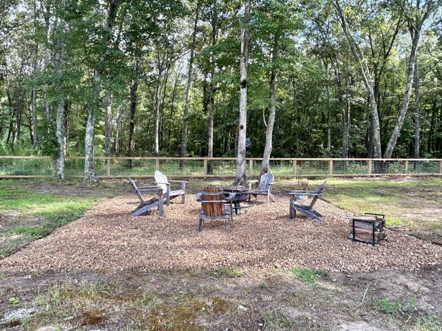 6241 Fredonia Rd, Manchester, TN 37355