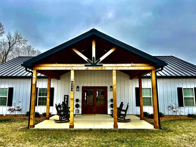 6241 Fredonia Rd, Manchester, TN 37355