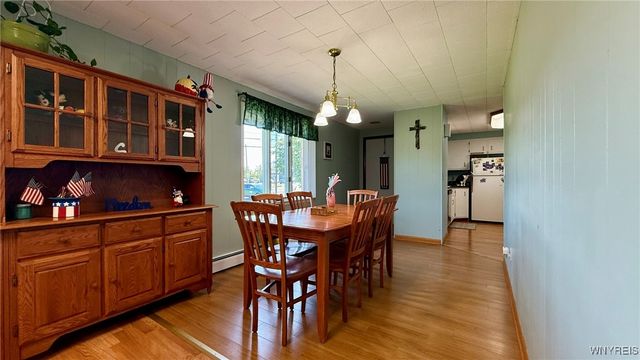 2305 Lockport Road, Wheatfield, NY 14132