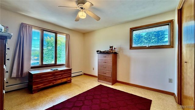 2305 Lockport Road, Wheatfield, NY 14132