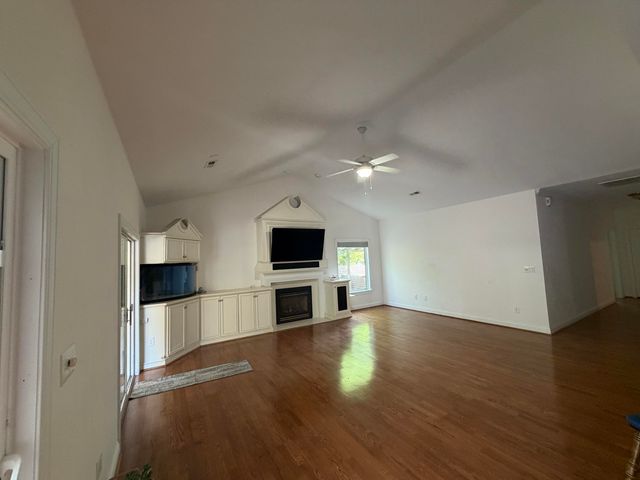 1308 Coronado DR, Salem, VA 24153