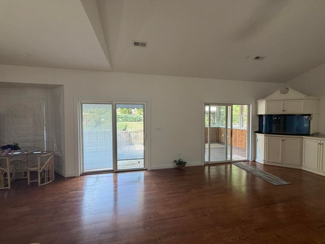 1308 Coronado DR, Salem, VA 24153