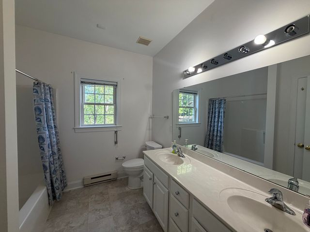 1308 Coronado DR, Salem, VA 24153
