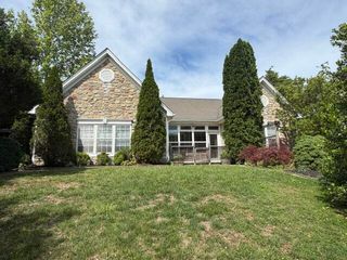 1308 Coronado DR, Salem, VA 24153