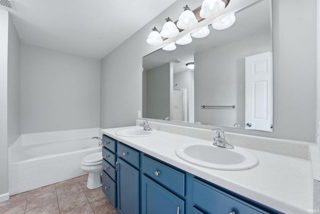 2009 Black Bear Drive, Fort Wayne, IN 46808