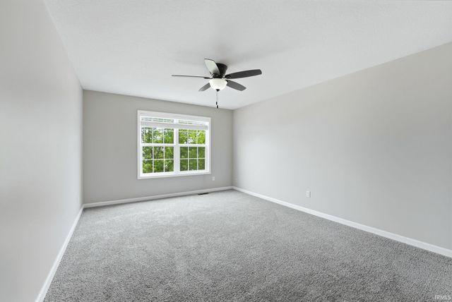 2009 Black Bear Drive, Fort Wayne, IN 46808