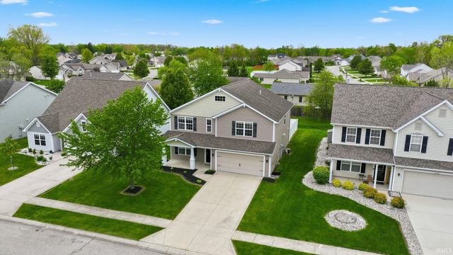 2009 Black Bear Drive, Fort Wayne, IN 46808