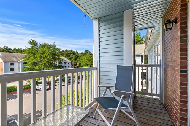 2 Timberwood Dr Unit 306, Goffstown, NH 03045