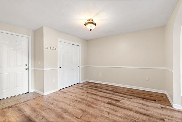 2 Timberwood Dr Unit 306, Goffstown, NH 03045